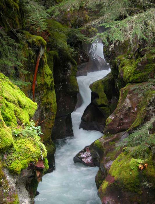 Glacier-Mountain-Stream